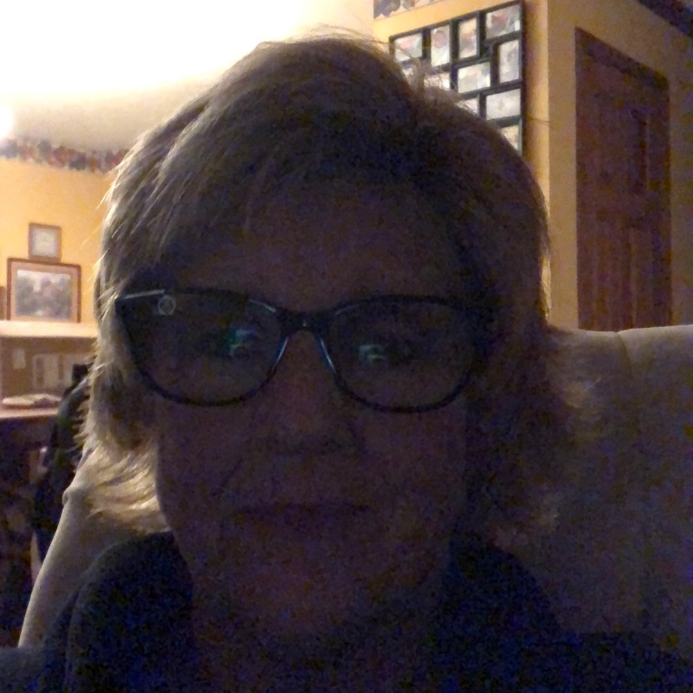 Meet your Posher, Pam